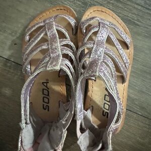 Soda Girls' Glitter Strappy Sandals in Pink